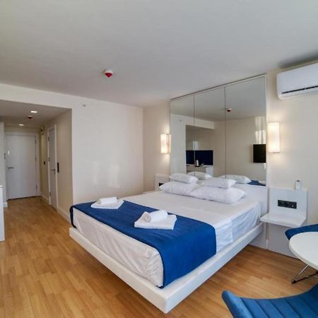 Luxury Sea View Apartments In Orbi City バトゥーミ エクステリア 写真