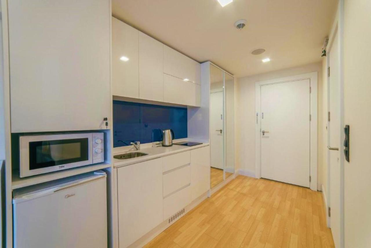 Luxury Sea View Apartments In Orbi City バトゥーミ エクステリア 写真